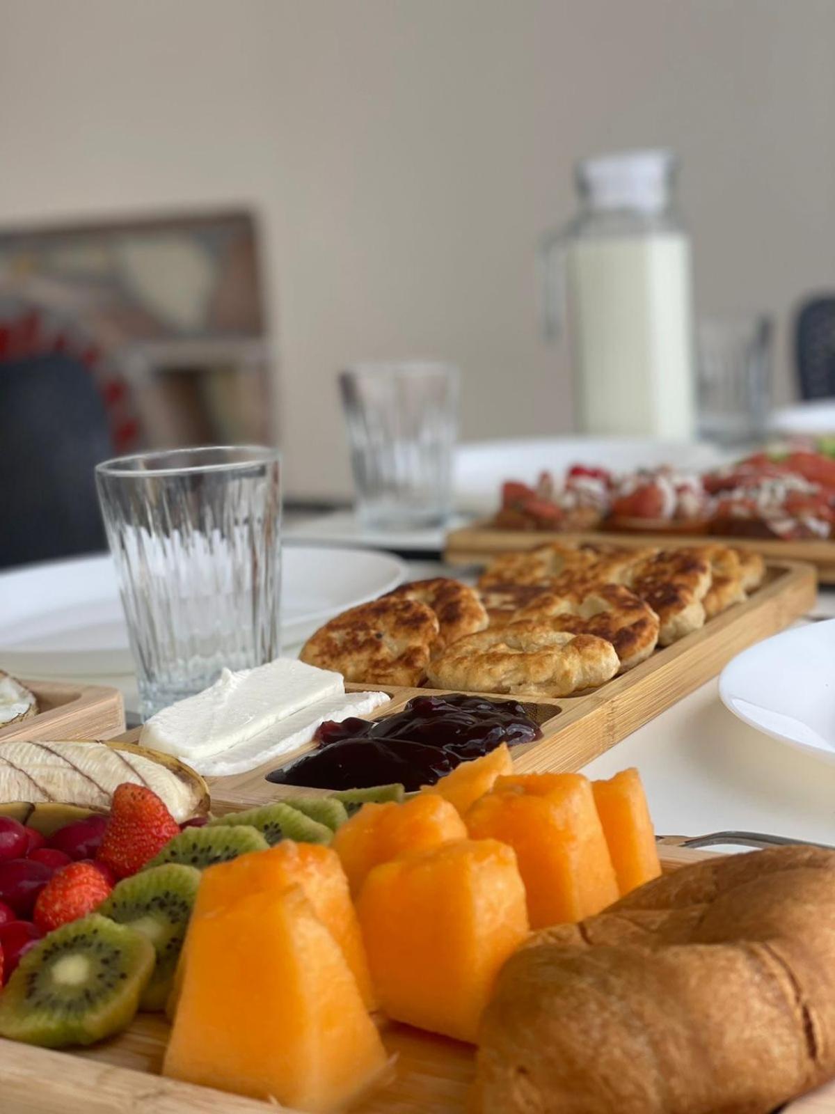 House Pollo Hotell Ksamil Eksteriør bilde