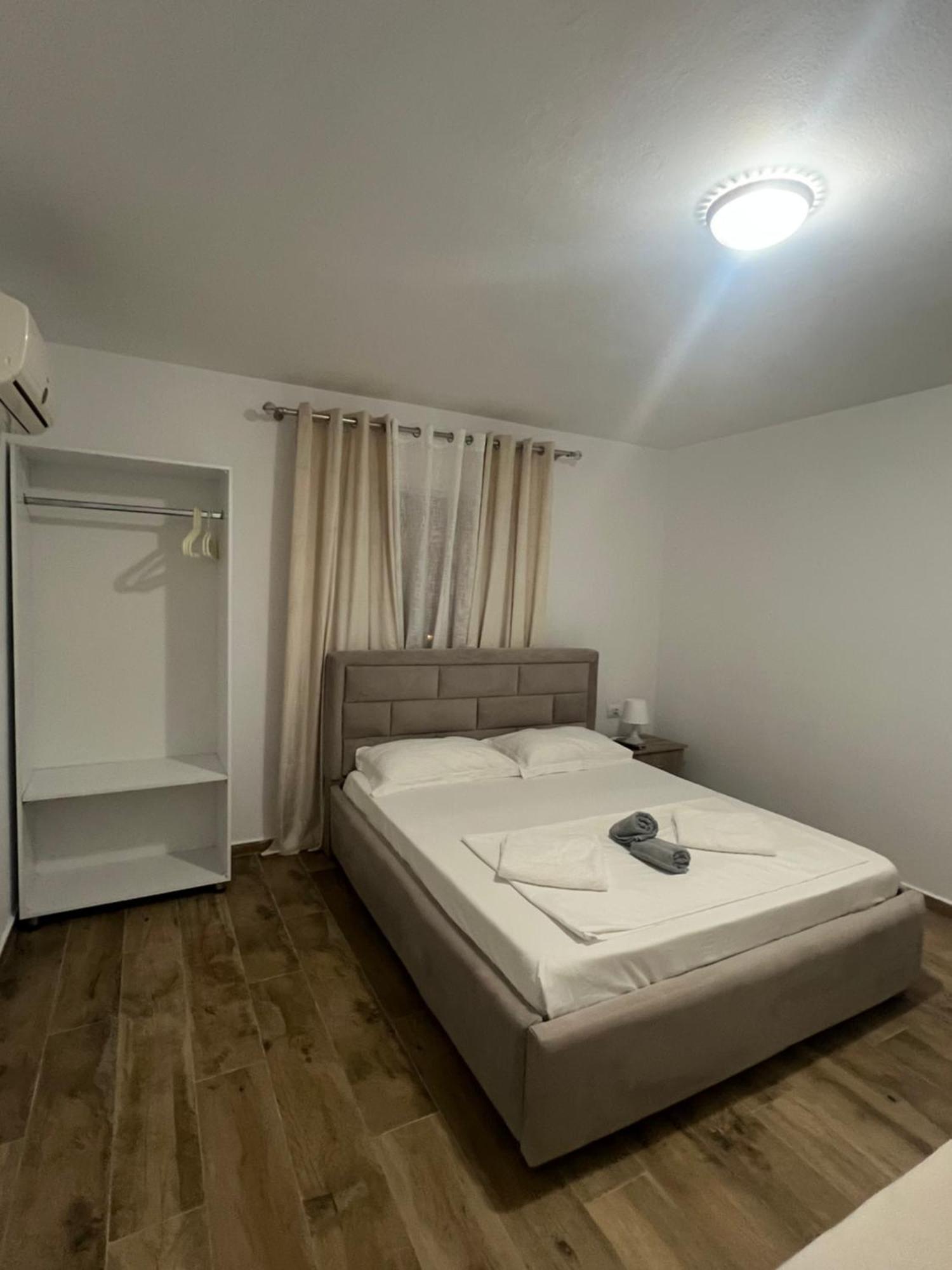 House Pollo Hotell Ksamil Eksteriør bilde
